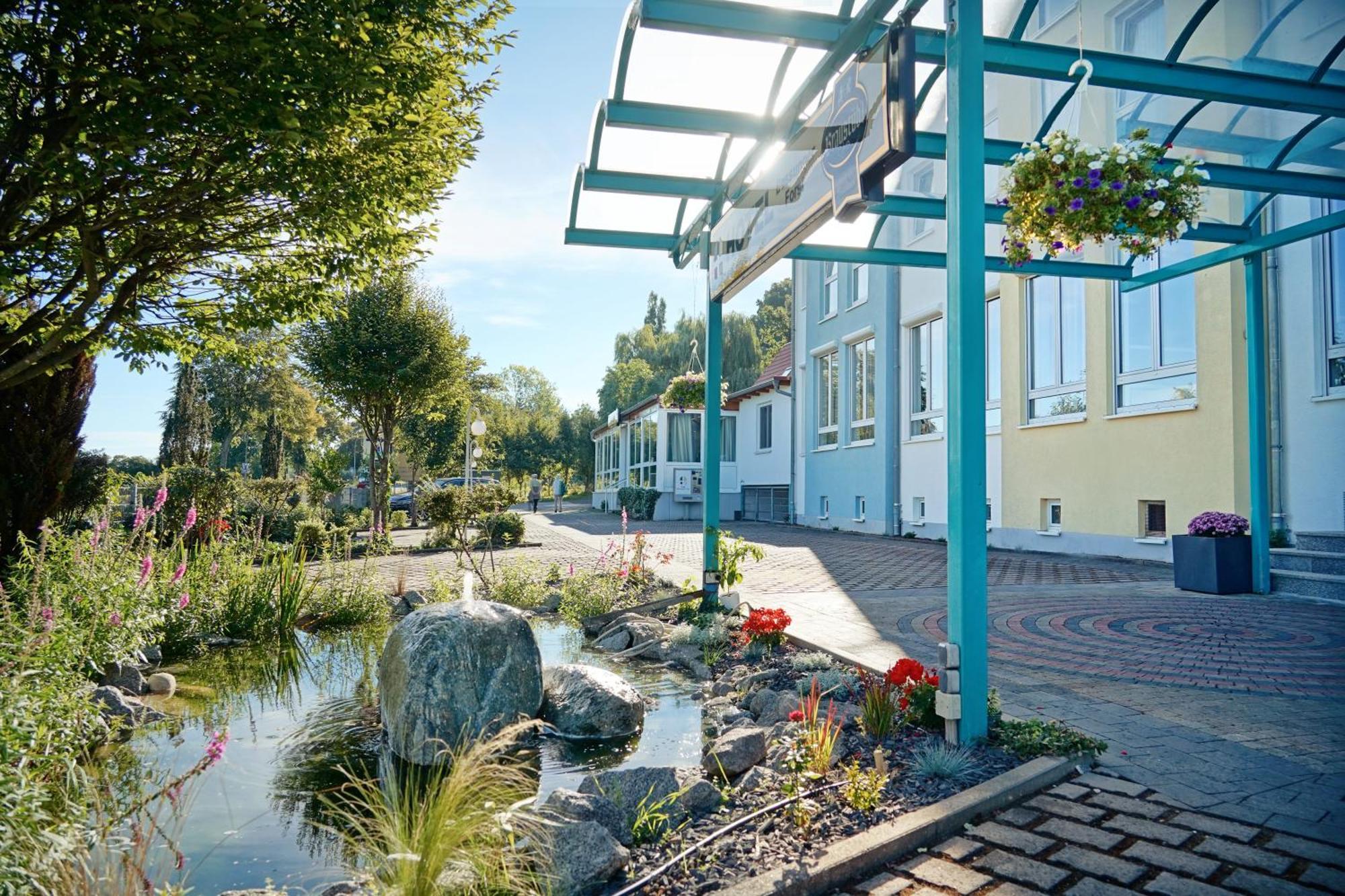 Hotel Bessunger Forst Rossdorf  Buitenkant foto