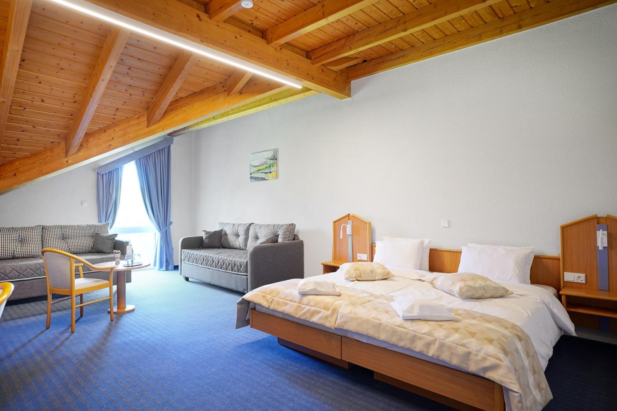 Hotel Bessunger Forst Rossdorf  Buitenkant foto
