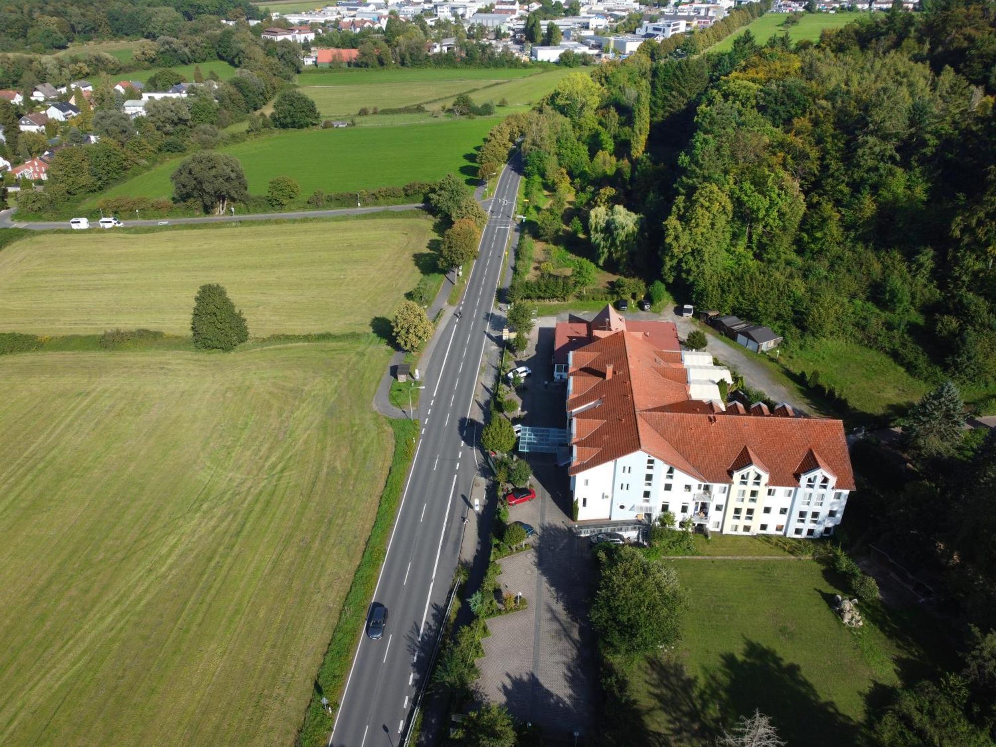 Hotel Bessunger Forst Rossdorf  Buitenkant foto