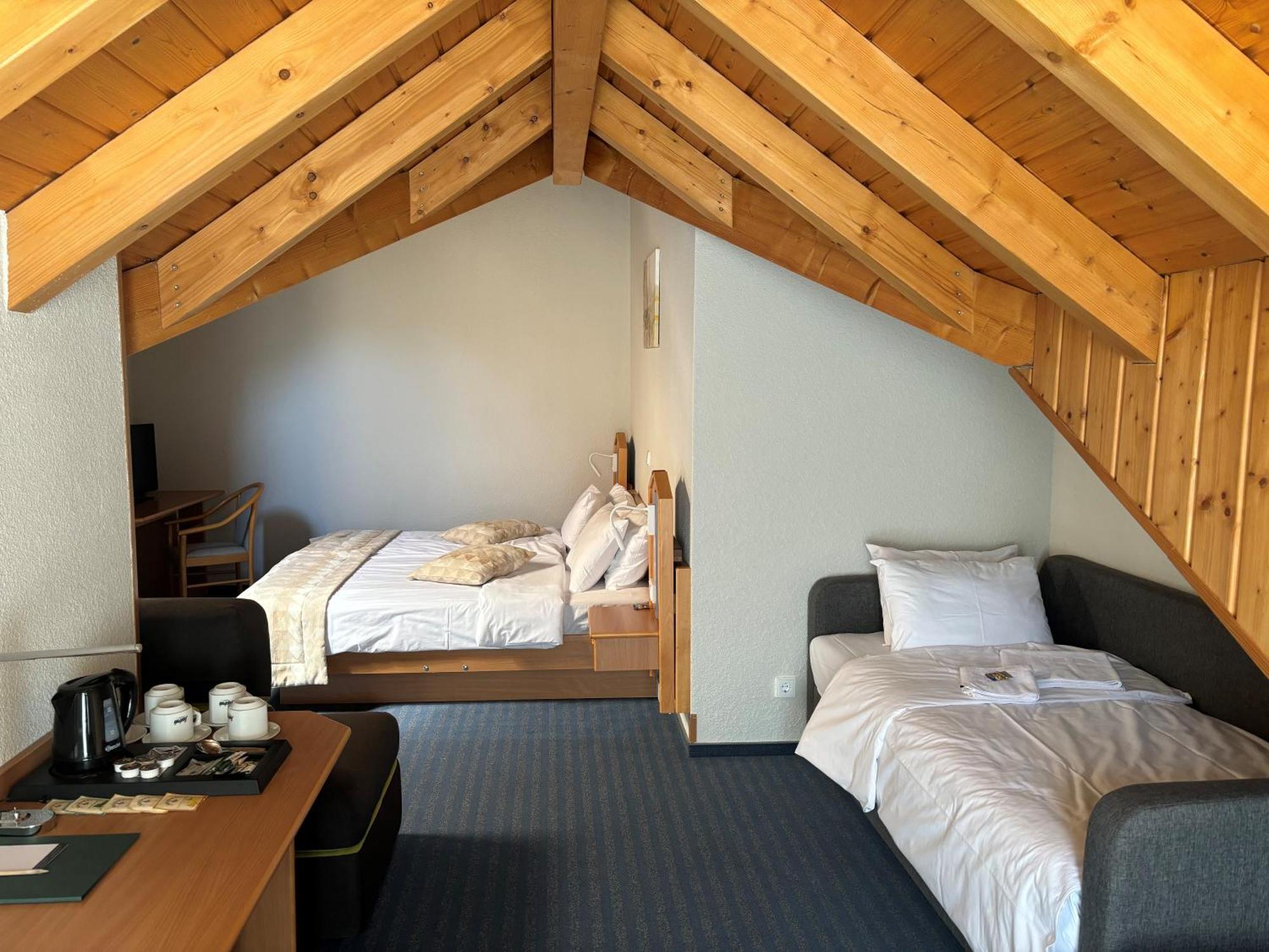 Hotel Bessunger Forst Rossdorf  Buitenkant foto