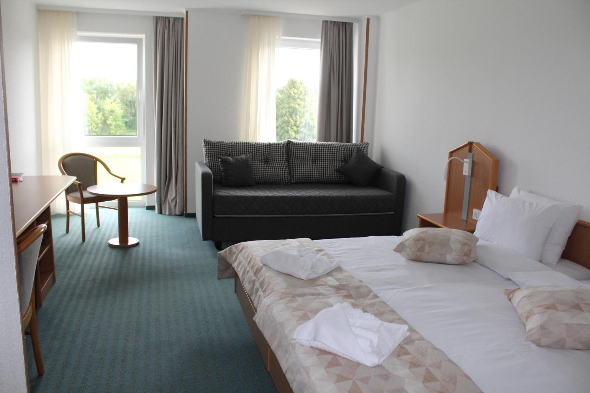 Hotel Bessunger Forst Rossdorf  Buitenkant foto